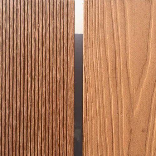 Vzorek plného WPC prkna, dekor Teak